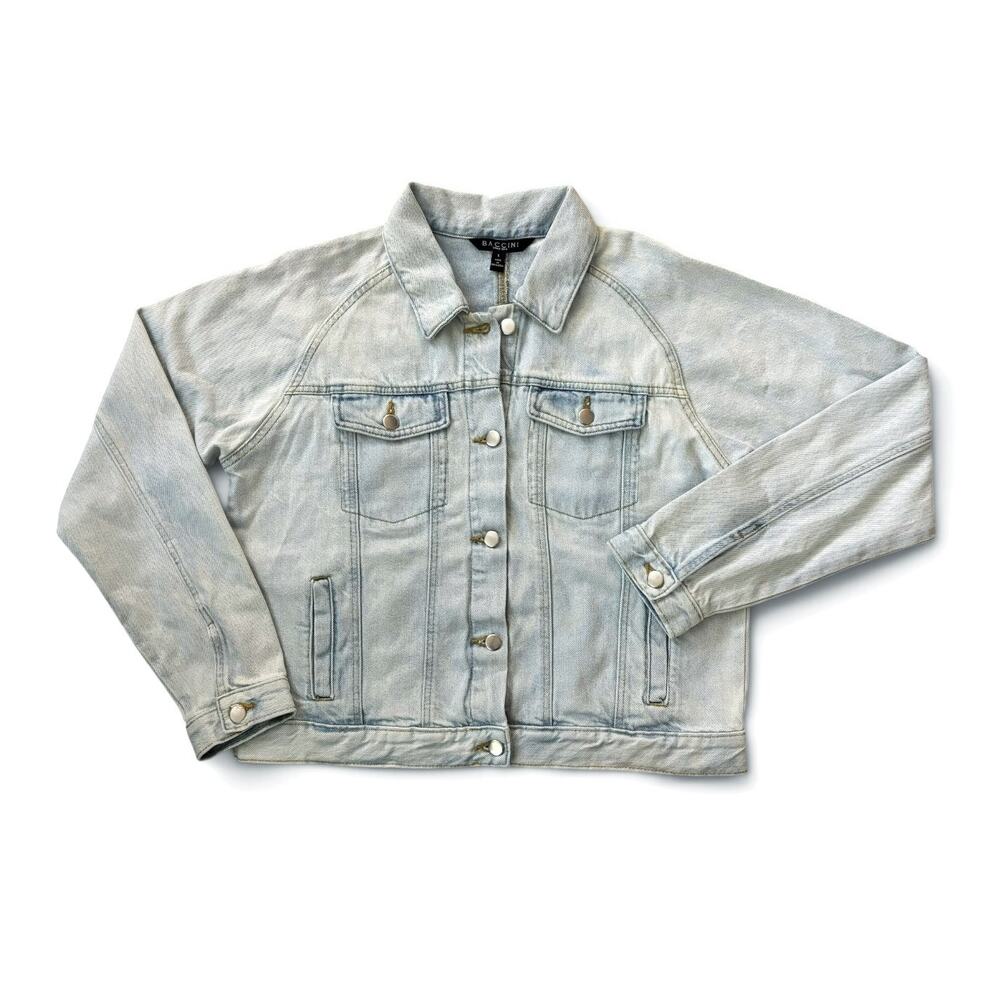 BACCINI Light Wash Denim Jacket Women's Size L 100% Cotton Jean Trucker Coat